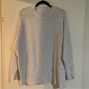 Aerie Oversized Sweater Size Small off white color